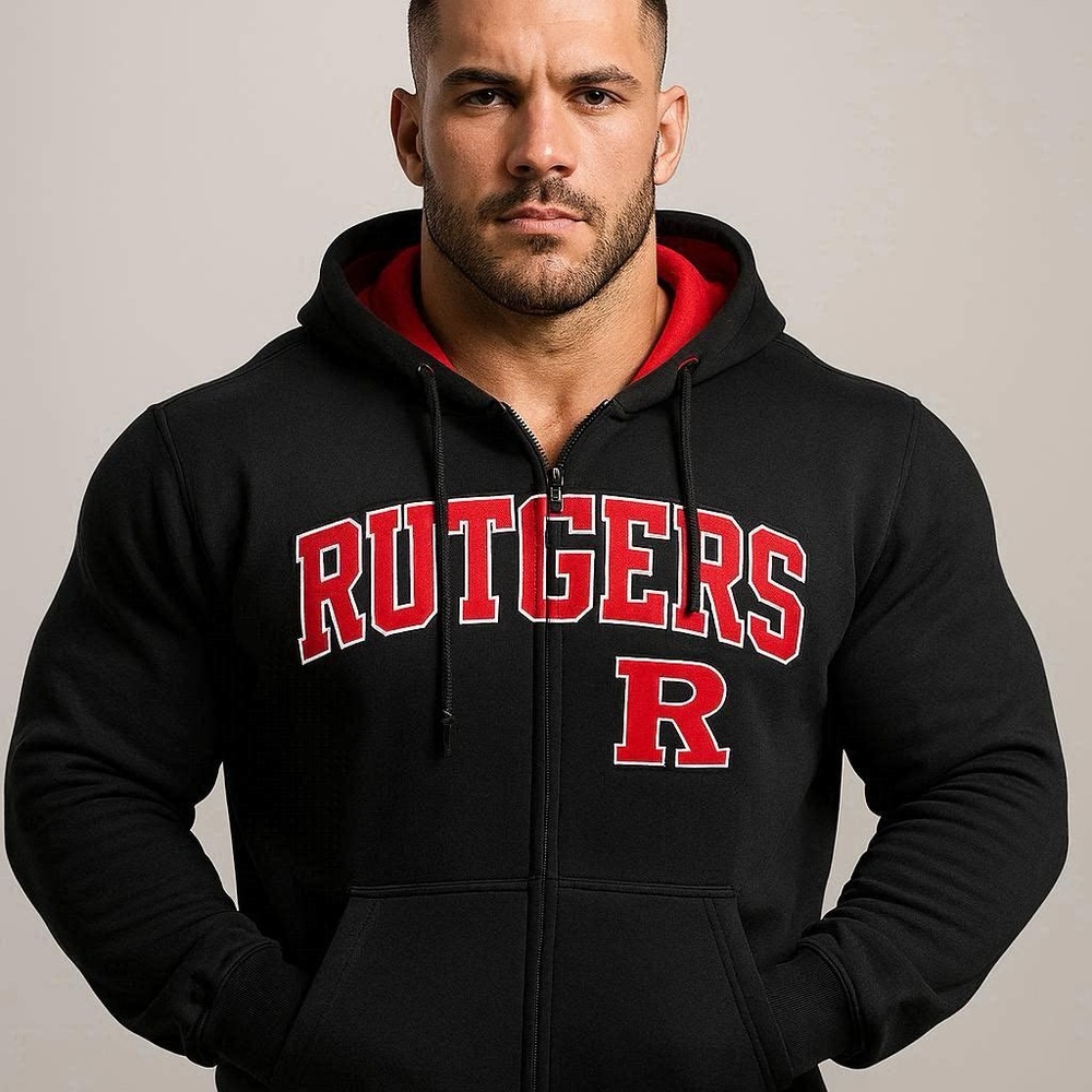 Colosseum Men's Black and Red Apparel